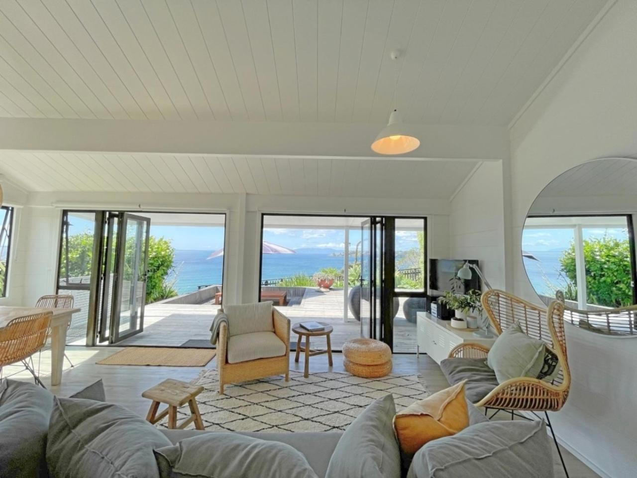 Seaview Estate - Stay Waiheke Onetangi Exterior photo