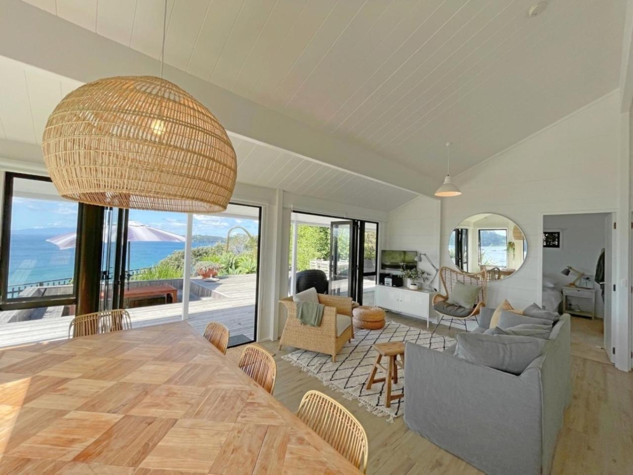 Seaview Estate - Stay Waiheke Onetangi Exterior photo