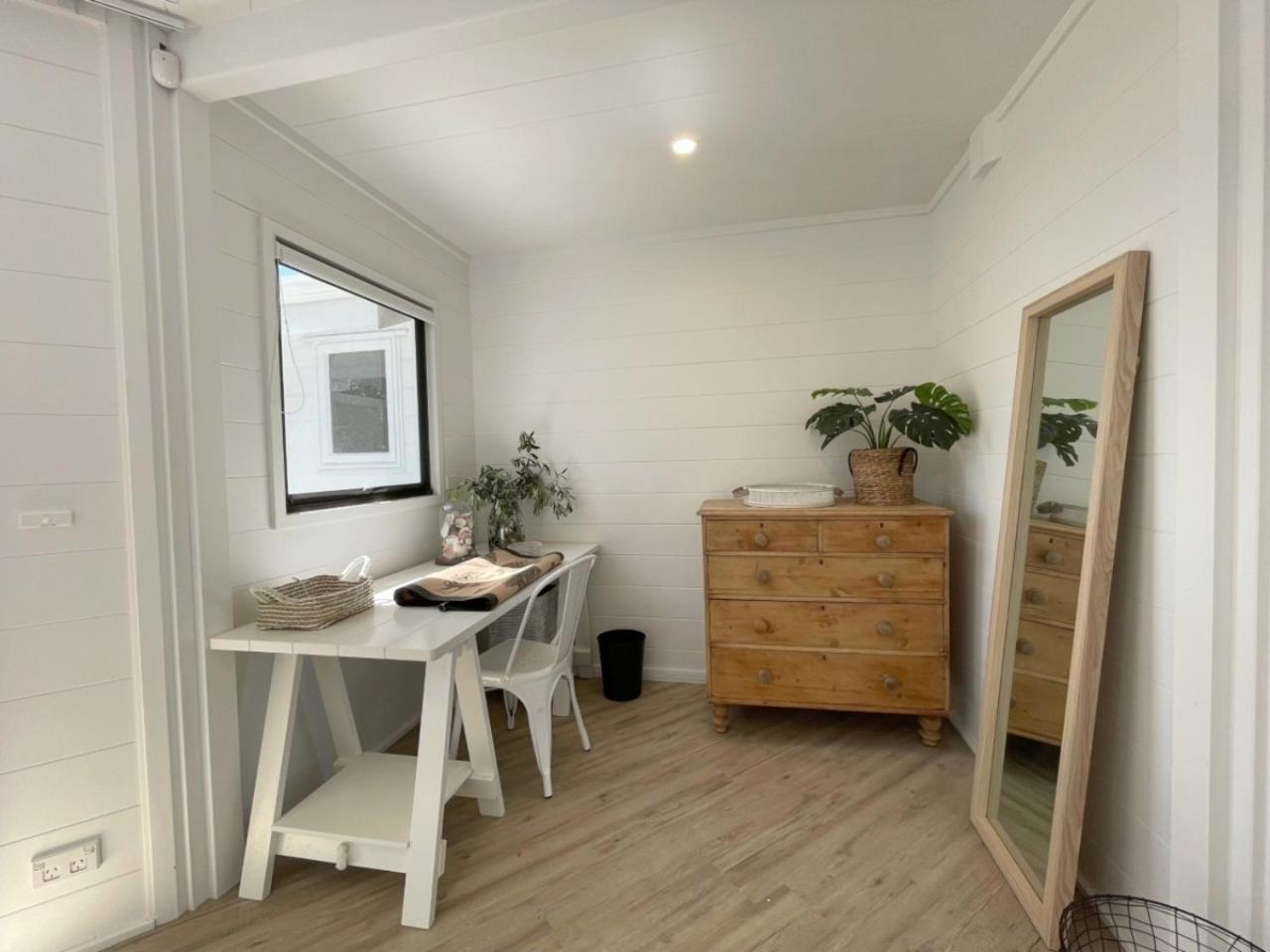 Seaview Estate - Stay Waiheke Onetangi Exterior photo