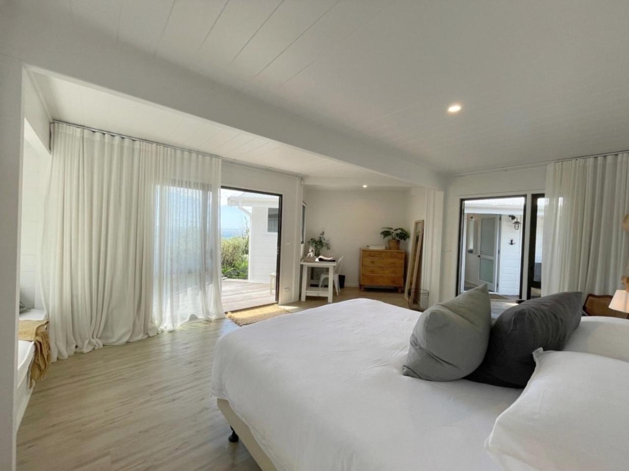 Seaview Estate - Stay Waiheke Onetangi Exterior photo