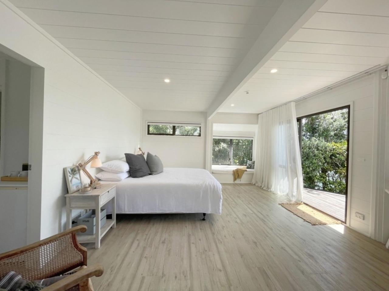 Seaview Estate - Stay Waiheke Onetangi Exterior photo